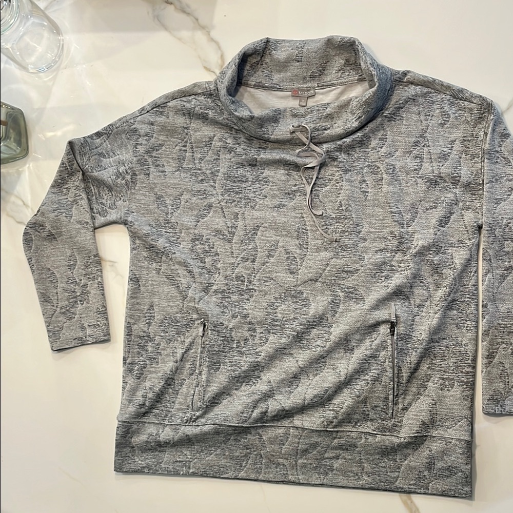 Talbots Gray Turtleneck pull over Soft Comfortable Design Women’s size  X